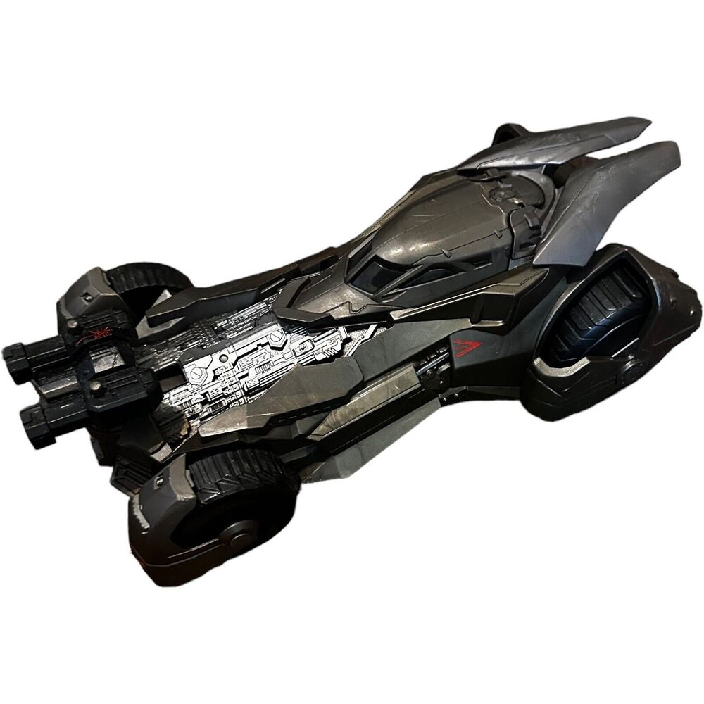 DC Comics Batmobile Epic Strike Batman Car 2015 DHY29 Dawn Of Justice Bat Mobile